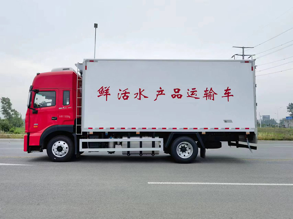 江淮格爾發(fā)6米2鮮活水產(chǎn)品運輸車圖片3